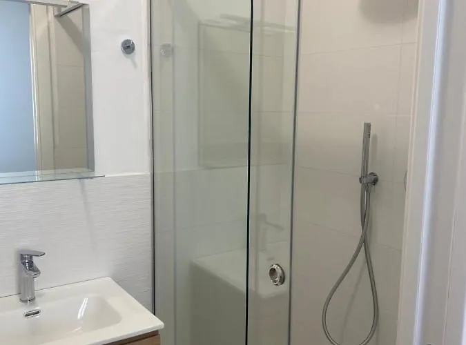 Popilia Sea&business Blue * רימיני